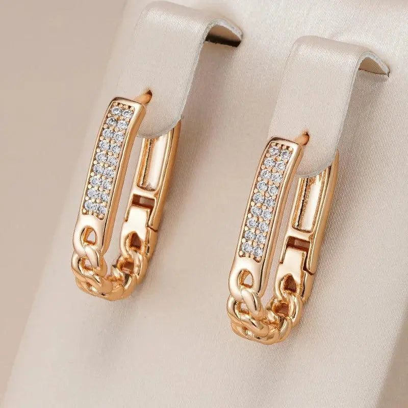Elegant Zirconia Chain Earrings in Gold