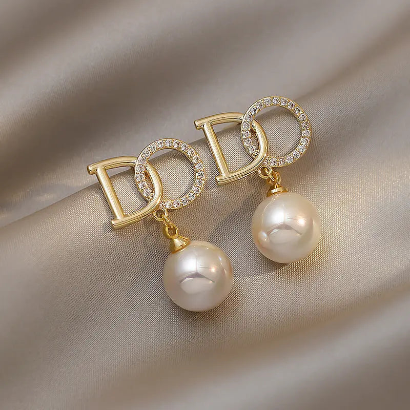 Elegant drop earrings with pearl and crystal accents
